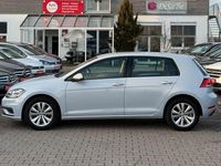 Gebraucht VW Golf VII 110 PS (80 kW) 2017 Silber Limousine