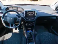 Gebraucht Peugeot 2008 Style 110 PS (80 kW) 2015 Weiß SUV