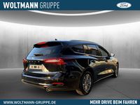 Neu Ford Focus Titanium X 155 PS (114 kW) 2026 Obsidianschwarz metallic Limousine