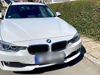 Gebraucht BMW 318 143 PS (105 kW) 2013 Weiß Kombi