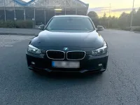 Gebraucht BMW 316 Sport Line 136 PS (100 kW) 2012 Schwarz Limousine