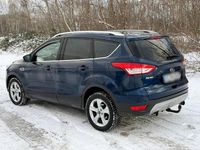 Gebraucht Ford Kuga 163 PS (119 kW) 2013 Blau SUV