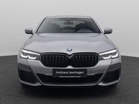 Gebraucht BMW 545e M Sport 394 PS (289 kW) 2022 Grau Limousine