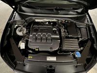 Gebraucht VW Passat Highline 150 PS (110 kW) 2017 Kombi