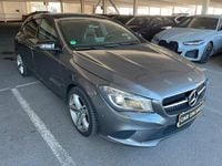 Gebraucht Mercedes CLA200 156 PS (114 kW) 2016 Grau Kombi