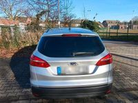 Gebraucht Ford Focus Business Edition 120 PS (88 kW) 2016 Silber Kombi