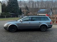 Gebraucht VW Passat 131 PS (96 kW) 2004 Grau Kombi