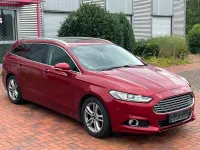Gebraucht Ford Mondeo Titanium 180 PS (132 kW) 2015 Rot Kombi