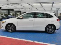 Gebraucht Mercedes B180 Progressive 136 PS (100 kW) 2024 Unilack polarweiß Kleinwagen