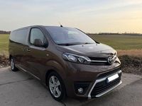 Gebraucht Toyota Proace 177 PS (130 kW) 2017 Braun Van / Kleinbus