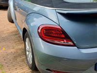 Gebraucht VW Beetle Design 150 PS (110 kW) 2018 Blau Cabrio