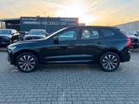 Gebraucht Volvo XC60 Plus 197 PS (144 kW) 2022 Schwarz SUV