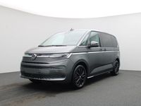 Gebraucht VW Multivan Style 150 PS (110 kW) 2025 Grau Van