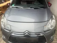 Gebraucht Citroën DS3 92 PS (67 kW) 2010 Grau Kleinwagen