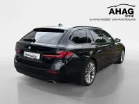Gebraucht BMW 530 Sport Line 286 PS (210 kW) 2023 Schwarz Kombi