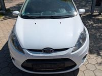 Gebraucht Ford Fiesta 60 PS (44 kW) 2011 Weiß Limousine