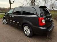 Gebraucht Lancia Voyager Gold 178 PS (130 kW) 2011 Schwarz Van / Kleinbus