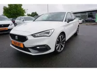 Gebraucht Seat Leon FR 131 PS (96 kW) 2024 Candy weiss Limousine