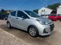 Gebraucht Hyundai i10 Sport 67 PS (49 kW) 2016 Sleek silver Kleinwagen