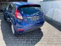 Gebraucht Ford Fiesta 101 PS (74 kW) 2015 Blau Kleinwagen