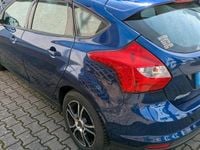 Gebraucht Ford Focus SYNC Edition 125 PS (91 kW) 2014 Blau Limousine