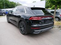 Gebraucht Audi Q8 S-Line 286 PS (210 kW) 2022 Mythosschwarz metallic SUV