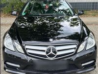 Gebraucht Mercedes E350 AMG 306 PS (225 kW) 2012 Schwarz Coupé