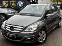 Gebraucht Mercedes B200 Edition 136 PS (100 kW) 2008 Braun Van / Kleinbus