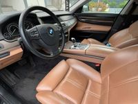 gebraucht BMW 750 i XDrive 4.4 V8