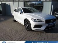 Gebraucht Volvo V60 Core 163 PS (119 kW) 2024 Weiß Kombi