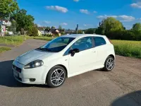 Gebraucht Fiat Punto 93 PS (68 kW) 2009 Weiß Kleinwagen