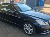 Gebraucht Mercedes E220 170 PS (125 kW) 2012 Schwarz Coupé