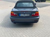 Gebraucht BMW 325 Cabriolet 192 PS (141 kW) 2001 Grau Cabrio