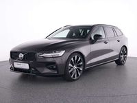 Gebraucht Volvo V60 Plus 197 PS (144 kW) 2023 Grau metallic Kombi