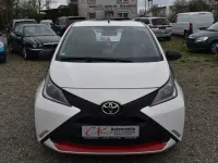 Gebraucht Toyota Aygo 69 PS (50 kW) 2017 Weiß Kleinwagen