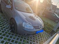 Gebraucht VW Golf V 105 PS (77 kW) 2005 Silber Kleinwagen