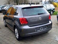 Gebraucht VW Polo Style 90 PS (66 kW) 2012 Pepper grey metallic Kleinwagen