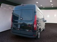 Nowe Maxus V90 148 KM (108 kW) 2026 Czarny Van