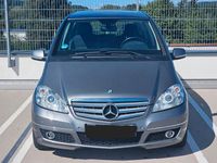 Gebraucht Mercedes A180 Avantgarde 109 PS (80 kW) 2011 Grau Van / Kleinbus
