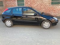 Gebraucht Ford Focus 101 PS (74 kW) 2001 Schwarz Limousine