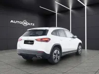 Gebraucht Mercedes GLA250 Night 163 PS (119 kW) 2025 Weiß SUV