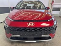 Neu Hyundai Bayon Life 99 PS (72 kW) 2025 Dragon red wr7 SUV