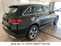Gebraucht Mercedes GLC300e 306 PS (225 kW) 2021 Schwarz SUV