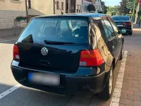 Gebraucht VW Golf IV 75 PS (55 kW) 2000 Schwarz Kleinwagen