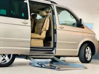 Gebraucht VW Multivan Highline 156 PS (114 kW) 2006 Gold Van / Kleinbus