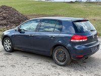 Gebraucht VW Golf VI Team 140 PS (102 kW) 2010 Blau Kleinwagen