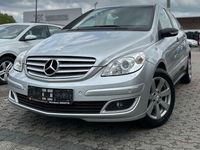 Gebraucht Mercedes B150 95 PS (69 kW) 2007 Silber Van / Kleinbus