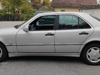 Gebraucht Mercedes C180 122 PS (89 kW) 2000 Grau Limousine