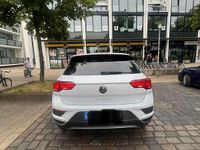 Gebraucht VW T-Roc Active 150 PS (110 kW) 2021 Weiß SUV