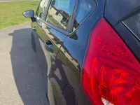 Używany Ford Fiesta 81 KM (59 kW) 2010 Czarny Hatchback